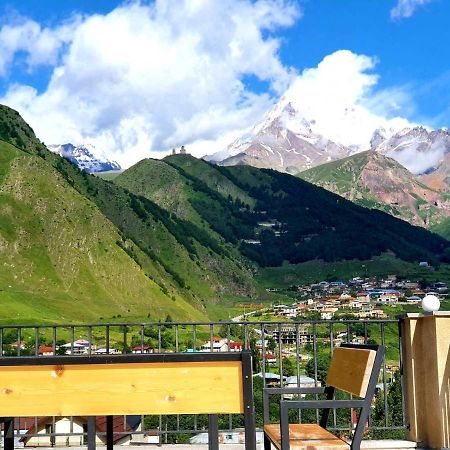 Hotel Horizon Kazbegi Exteriör bild