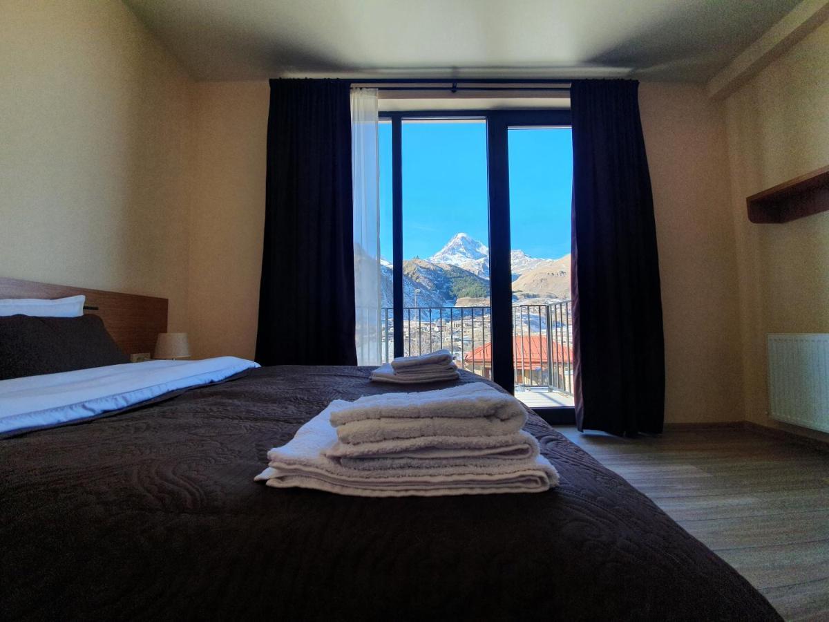 Hotel Horizon Kazbegi Exteriör bild