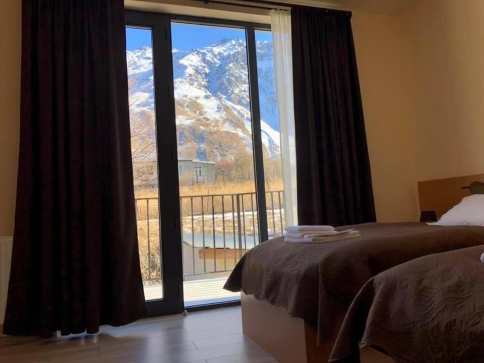 Hotel Horizon Kazbegi Exteriör bild